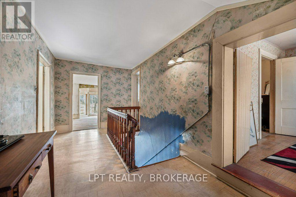 16 Westport Road Property Photo 20
