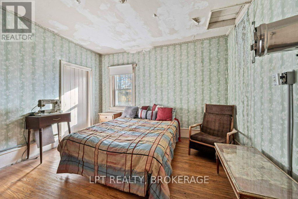 16 Westport Road Property Photo 26
