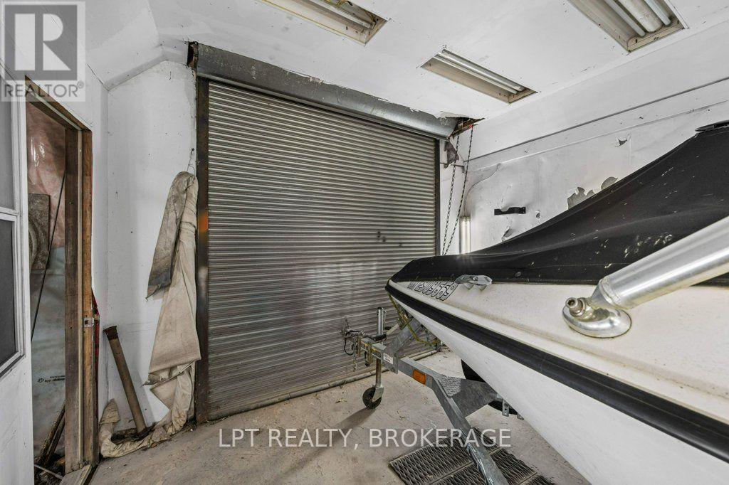 16 Westport Road Property Photo 44
