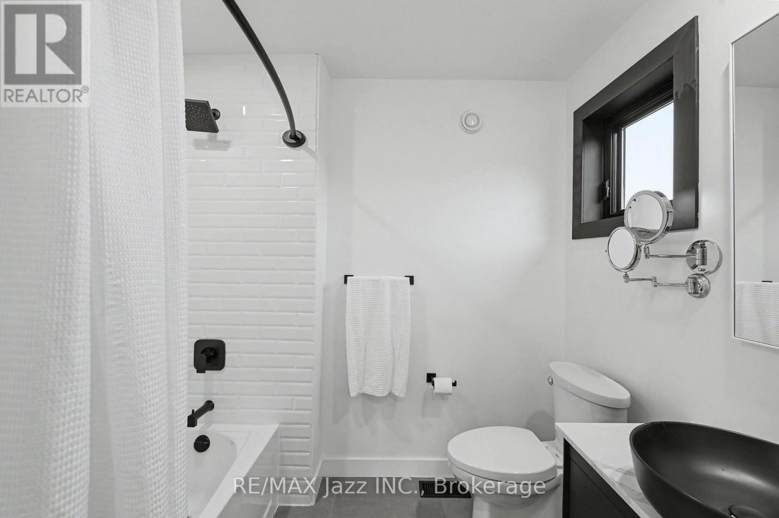 5432 Winfield Drive Property Photo 36