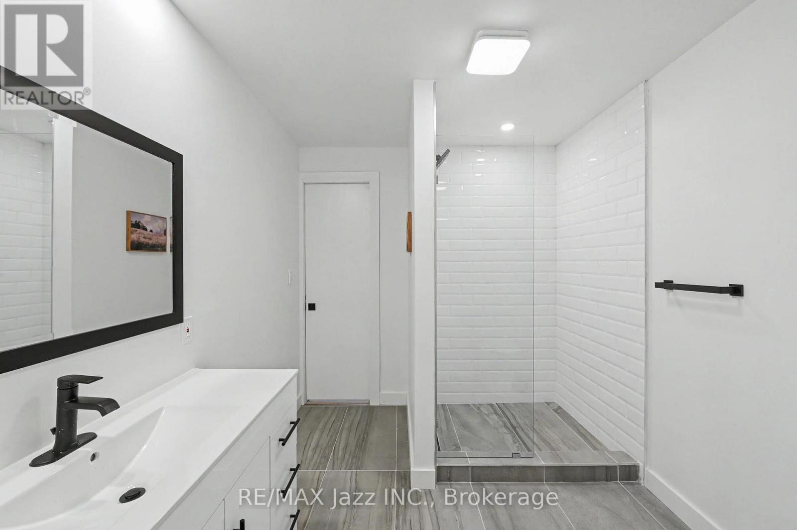 5432 Winfield Drive Property Photo 43