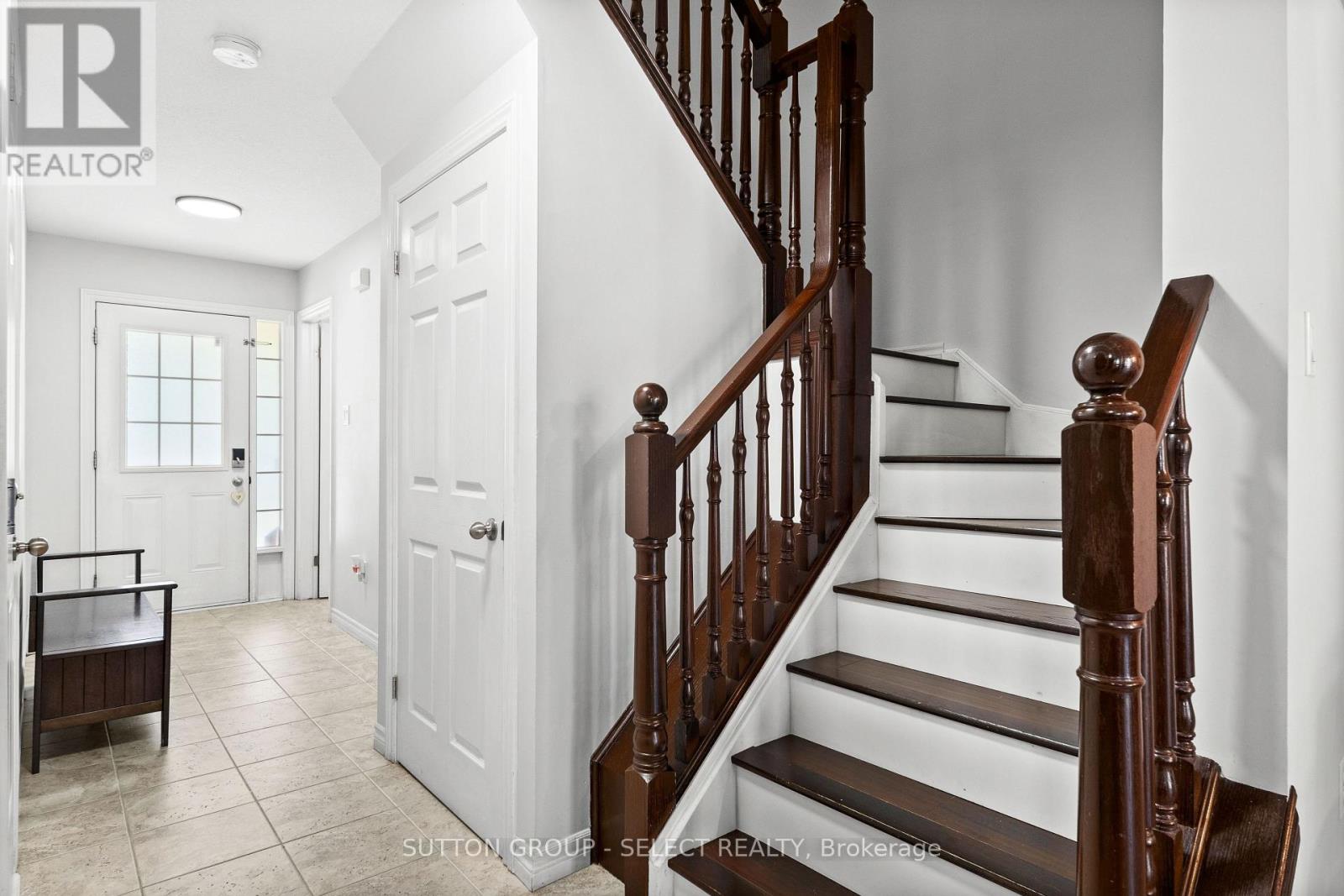 934 Silverfox Crescent Property Photo 15