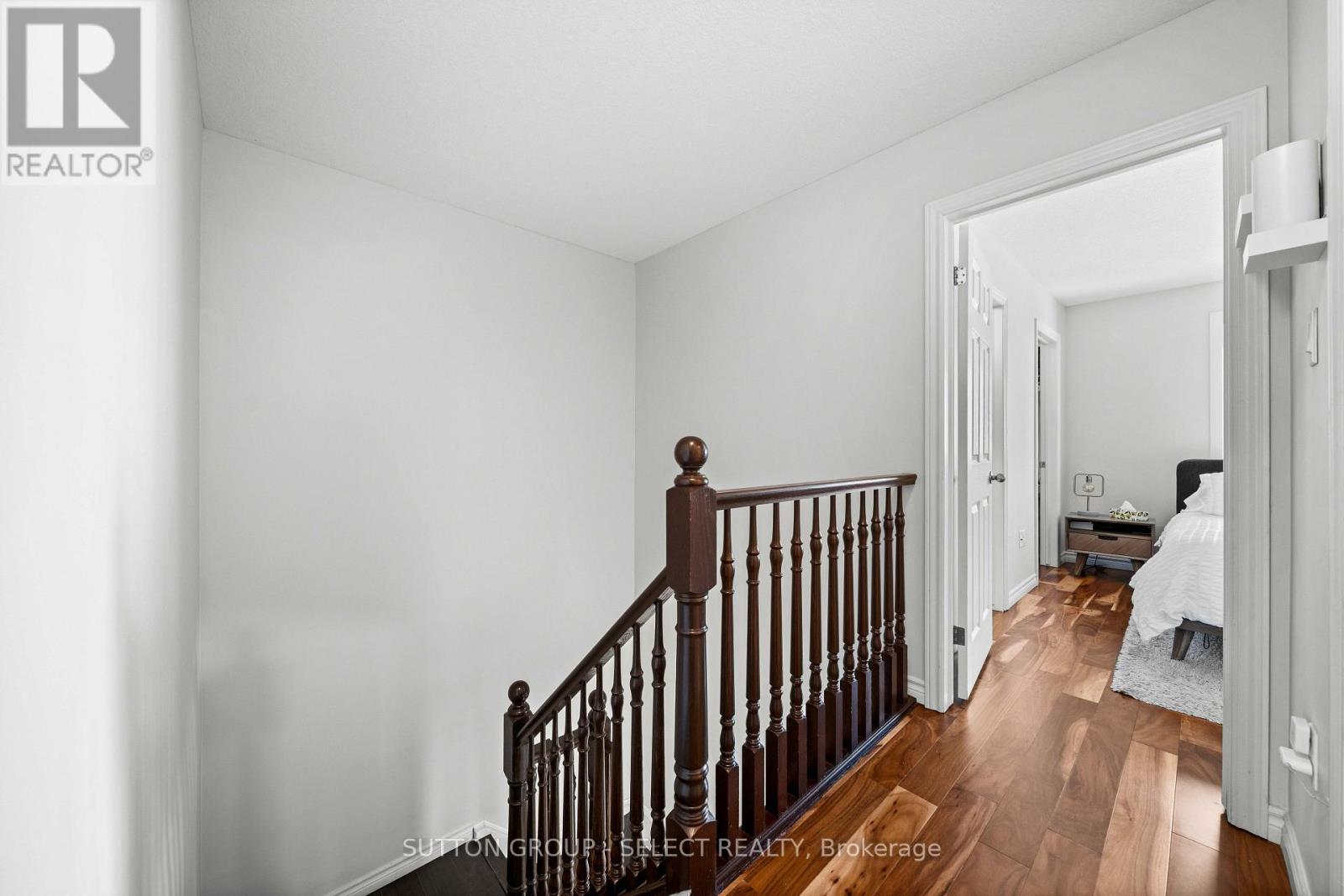 934 Silverfox Crescent Property Photo 16