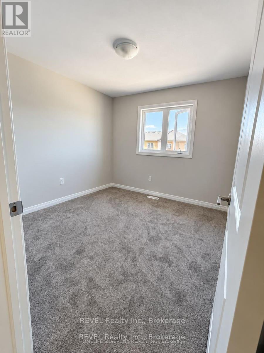 7397 Matteo Drive Property Photo 10