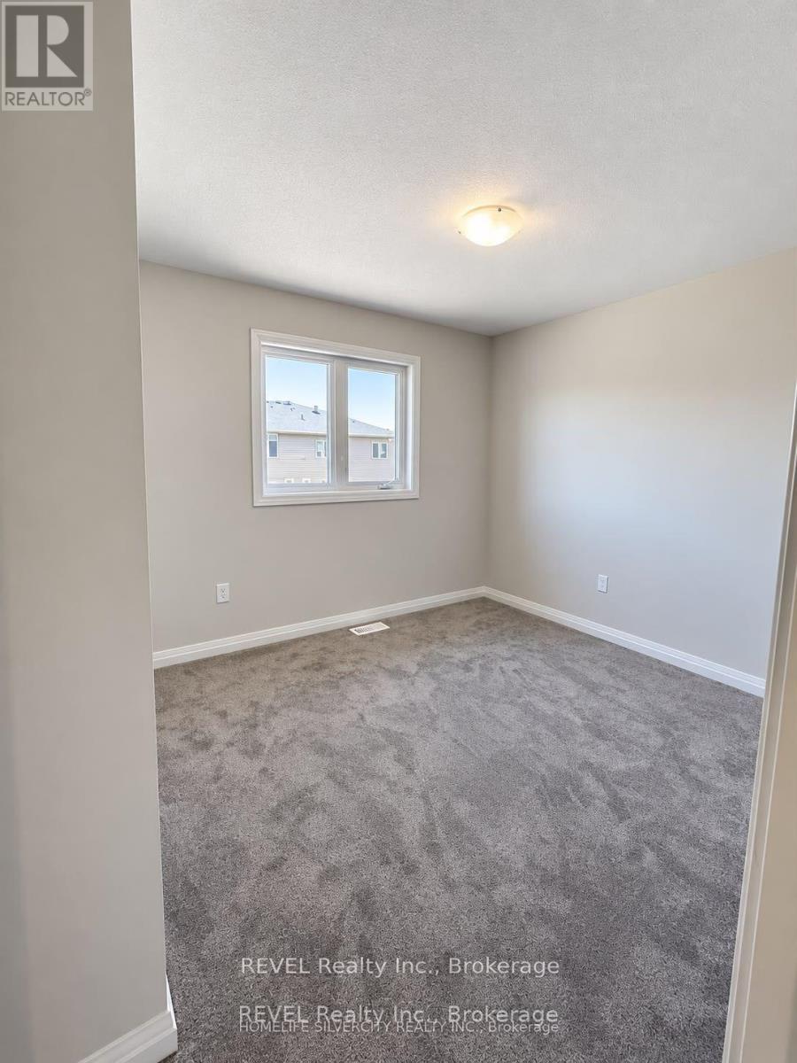 7397 Matteo Drive Property Photo 11