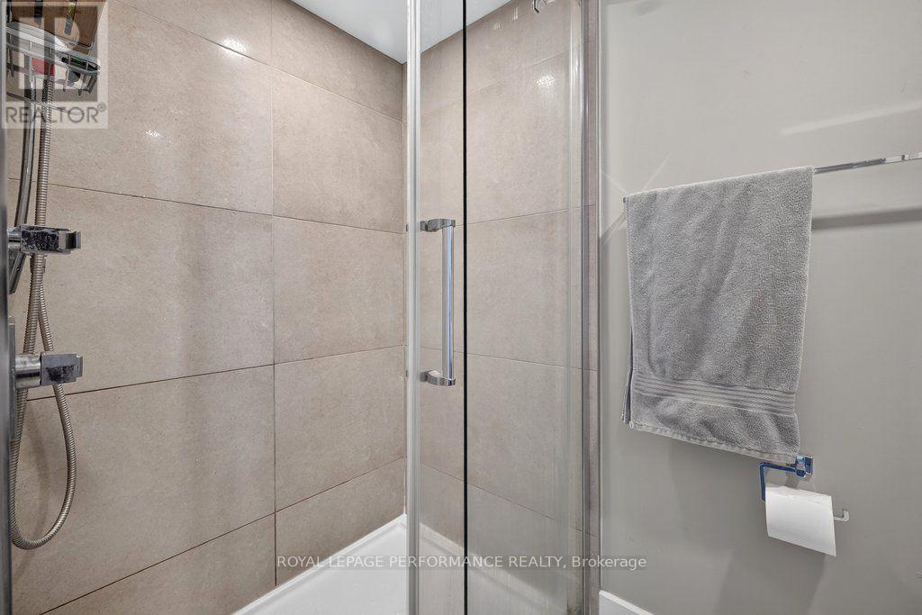 B - 206 Manchester Avenue Property Photo 22