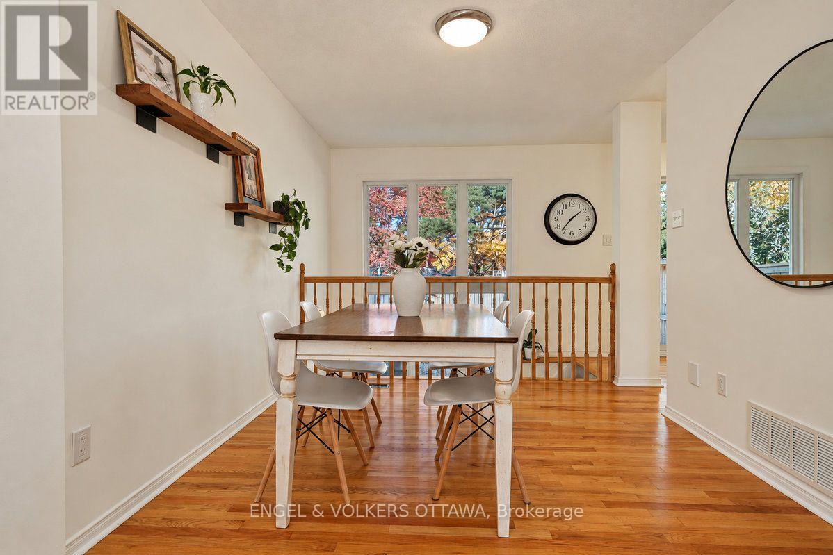 154 College Circle Property Photo 15