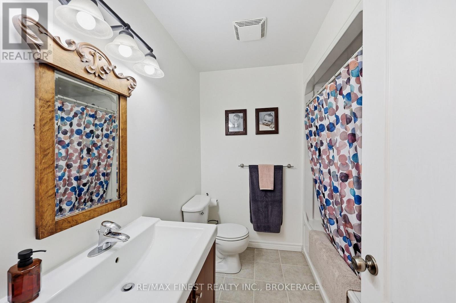 4404 Ashwood Drive Property Photo 21