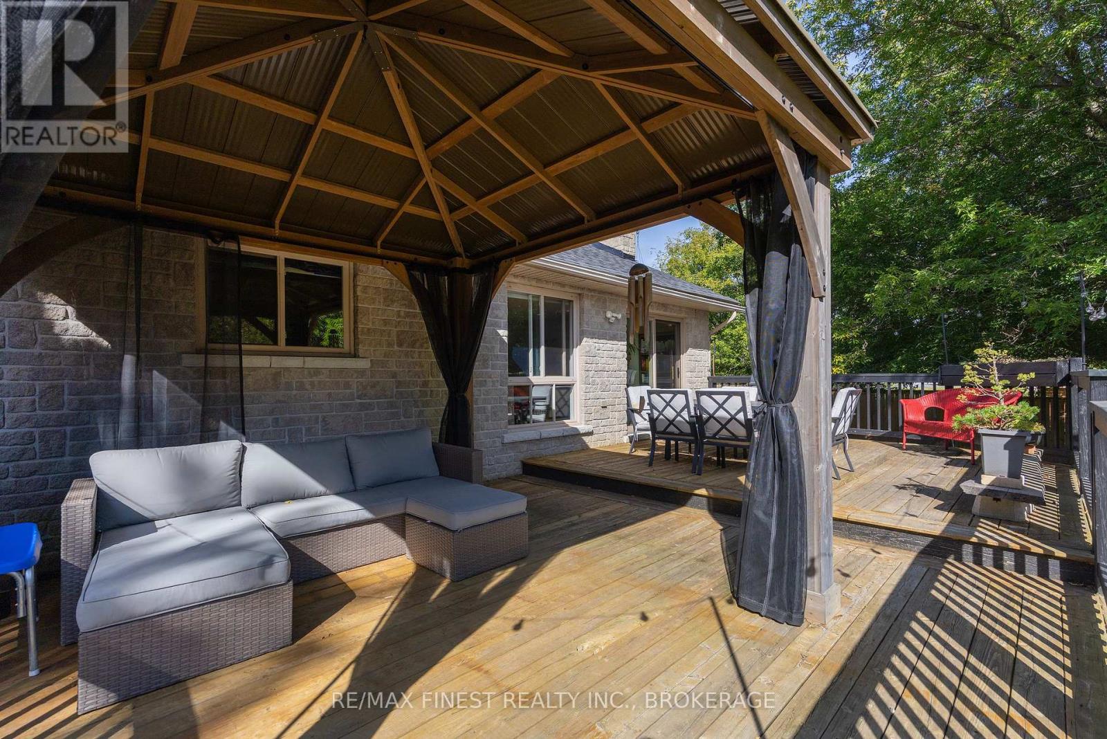 4404 Ashwood Drive Property Photo 34