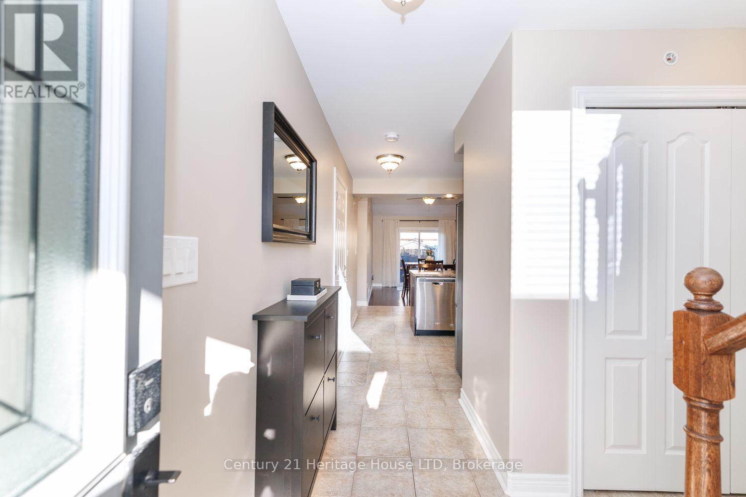 29 Bluegrass Crescent Property Photo 3