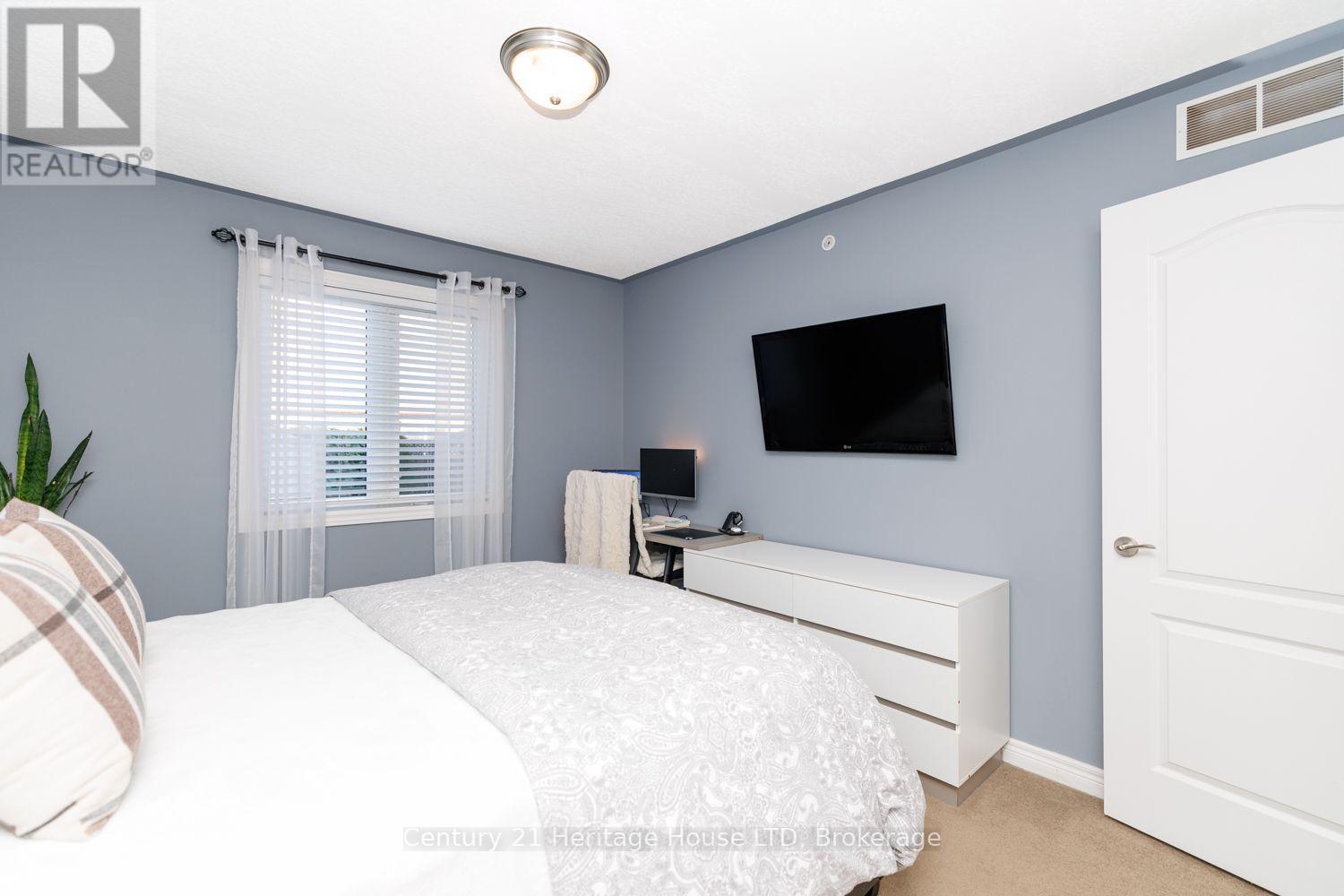 29 Bluegrass Crescent Property Photo 13