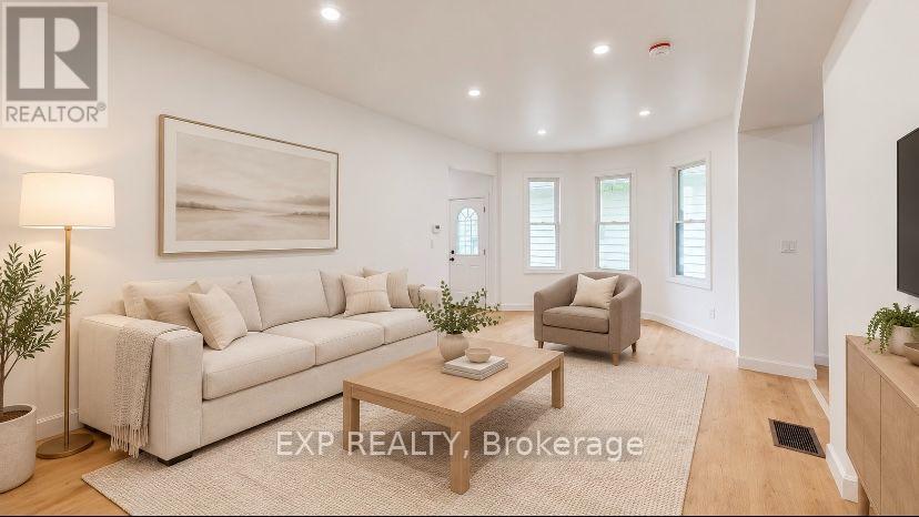 686 Elias Street Property Photo 6
