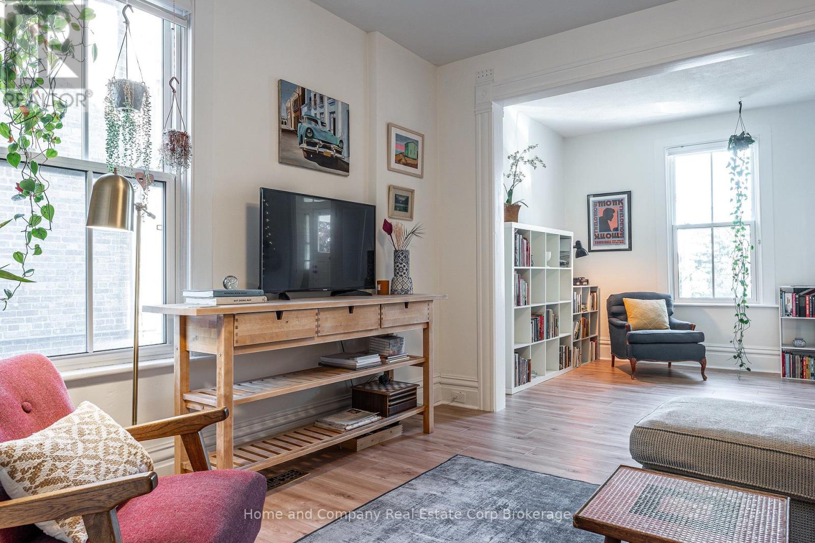 18 Robinson Street Property Photo 14