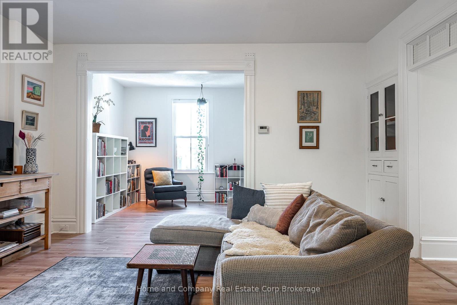 18 Robinson Street Property Photo 15