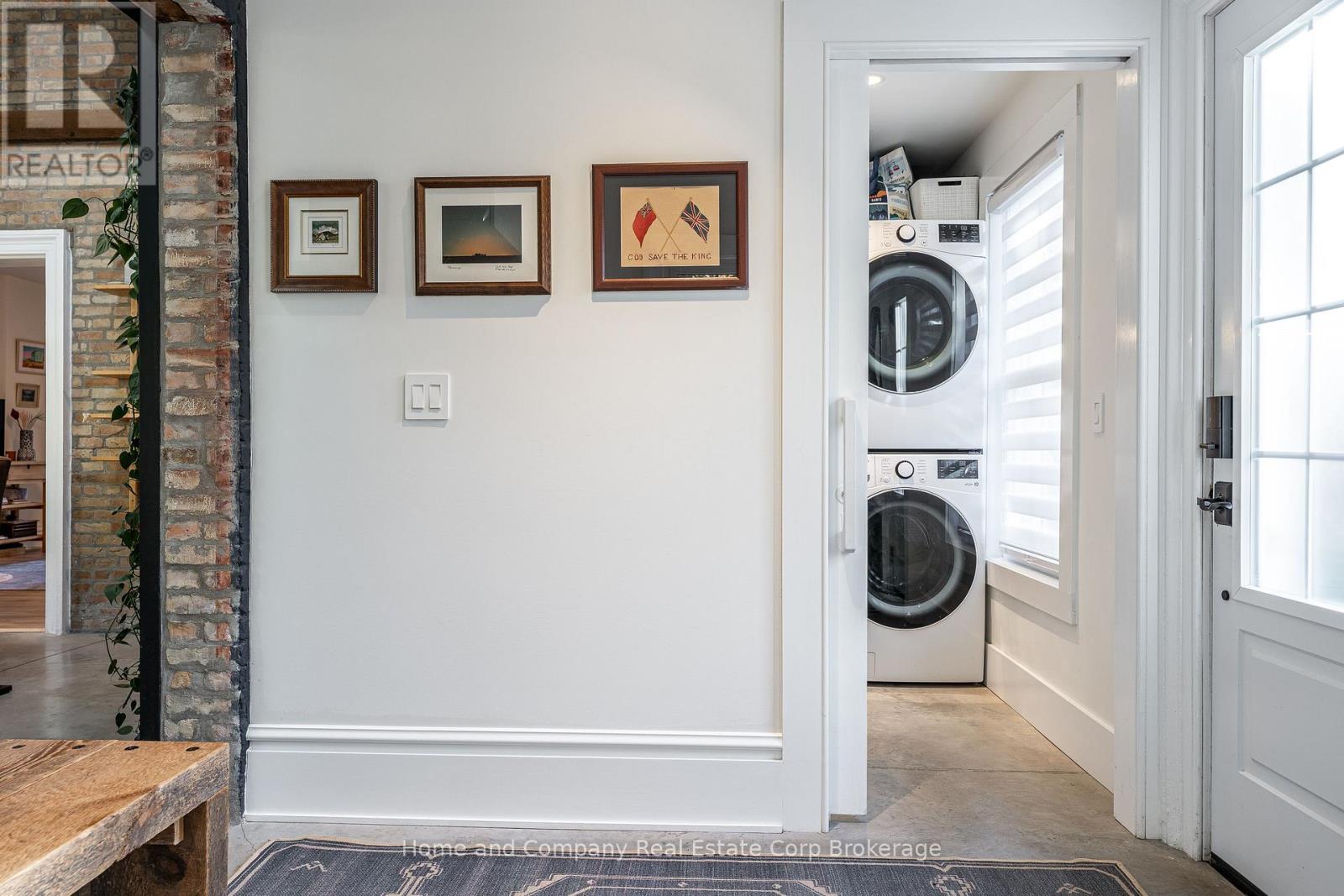 18 Robinson Street Property Photo 26