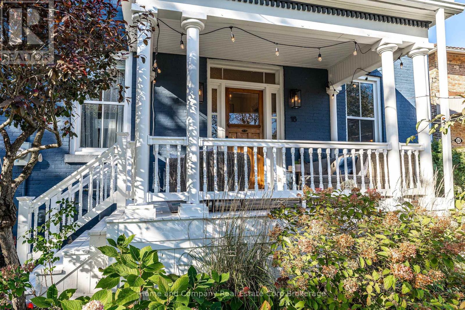 18 Robinson Street Property Photo 48
