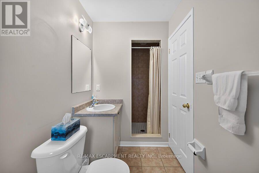 166 Toby Crescent Property Photo 17