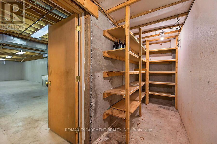 166 Toby Crescent Property Photo 23