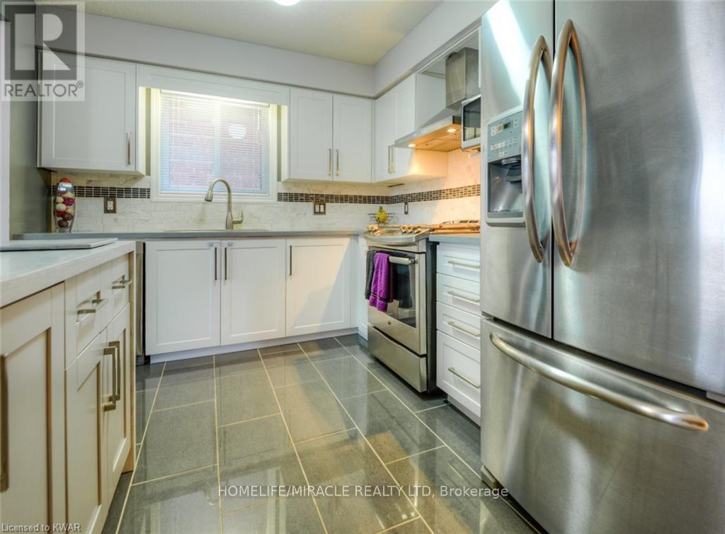 55 Seabrook Drive Property Photo 5
