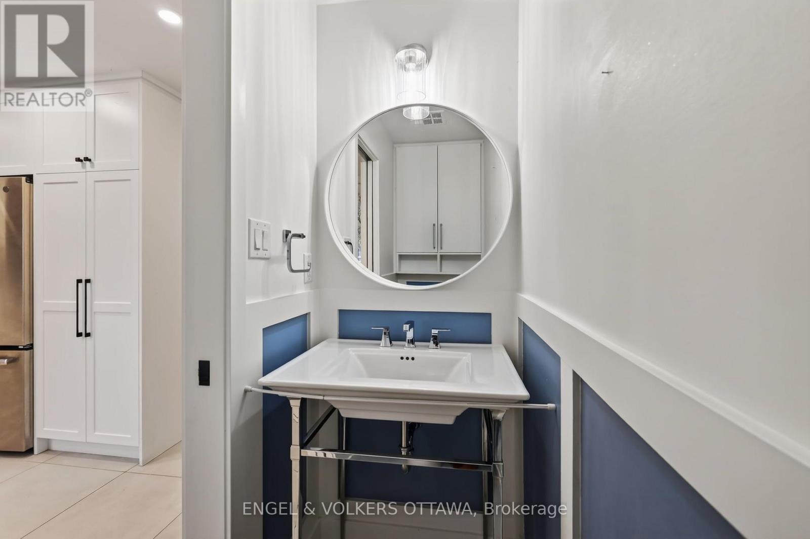 259 Teal Crescent Property Photo 12