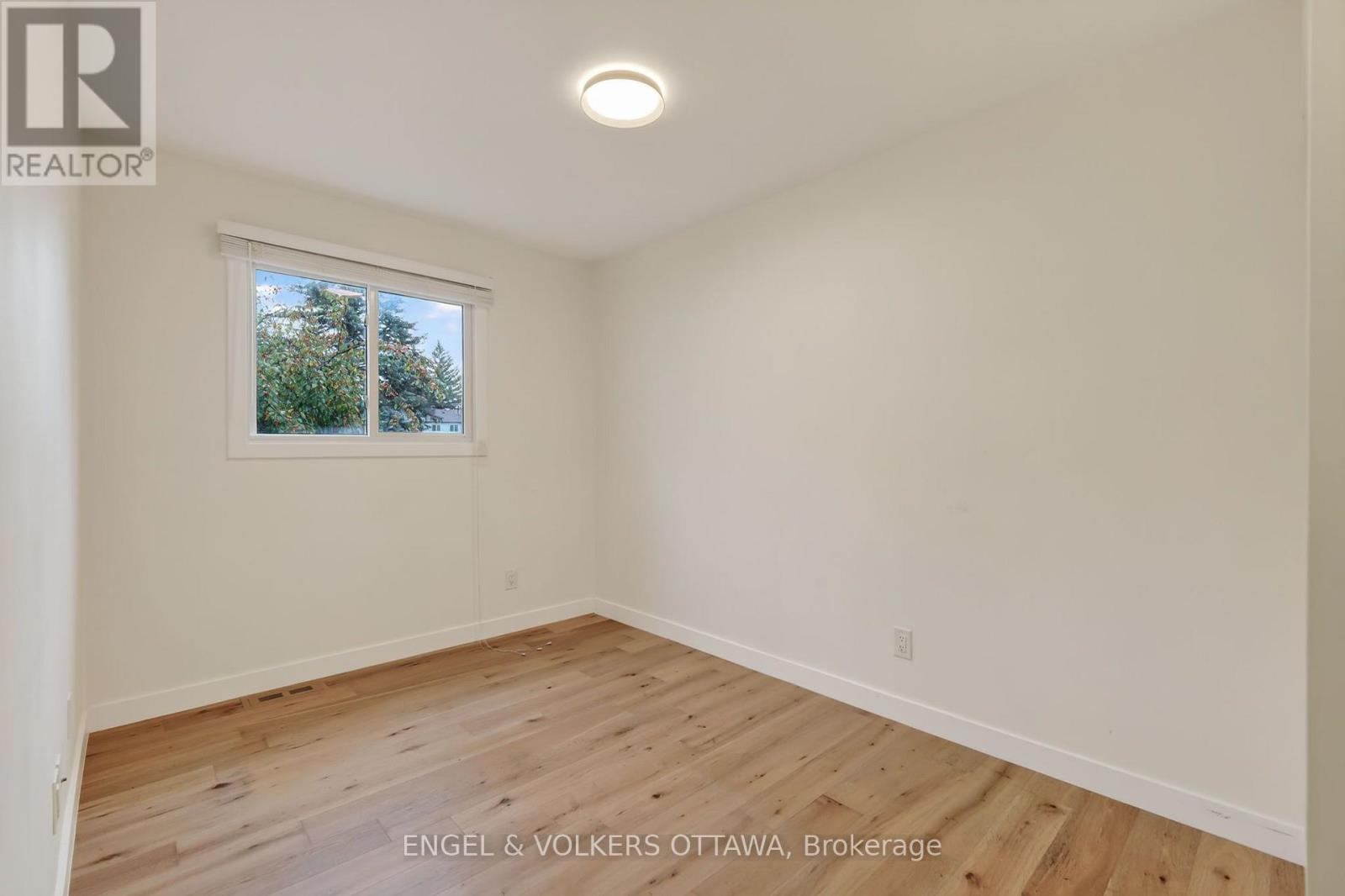 259 Teal Crescent Property Photo 30