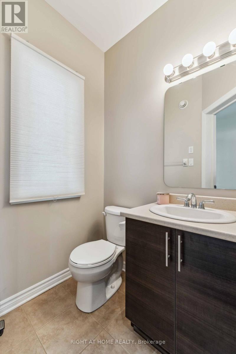 300 Cooks Mill Crescent Property Photo 21