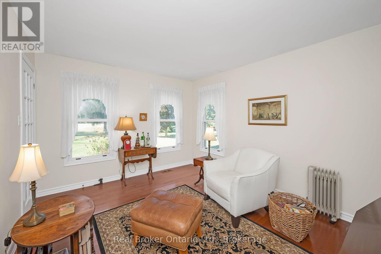 849 Caistorville Road Property Photo 10