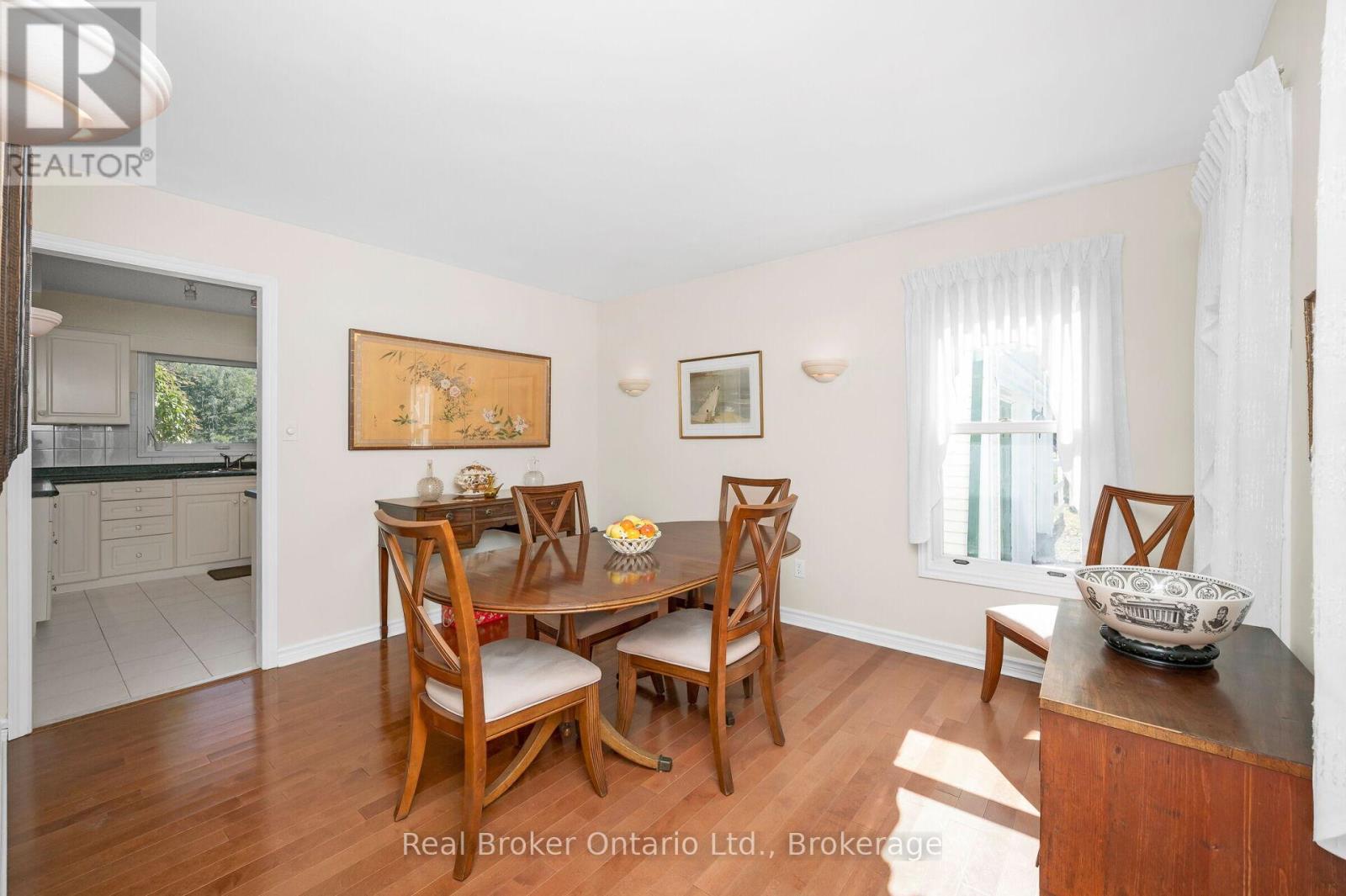 849 Caistorville Road Property Photo 11