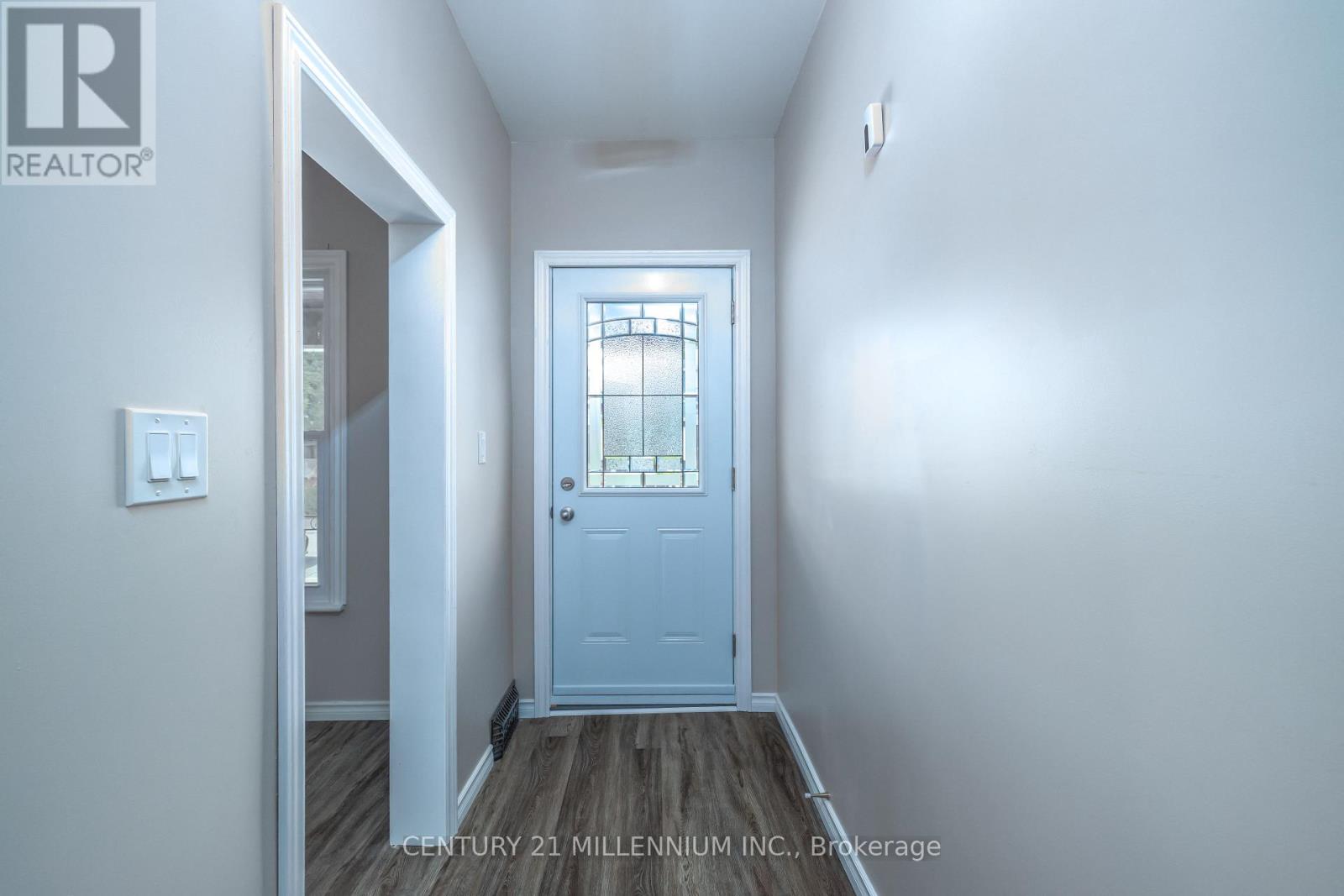 242 Balmoral Avenue N Property Photo 11