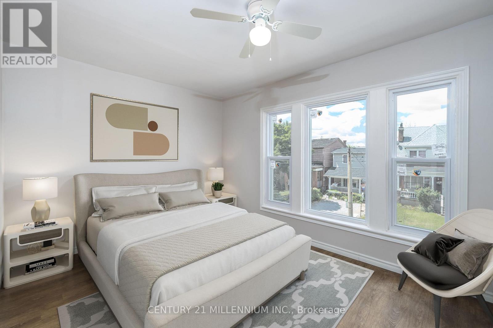 242 Balmoral Avenue N Property Photo 22