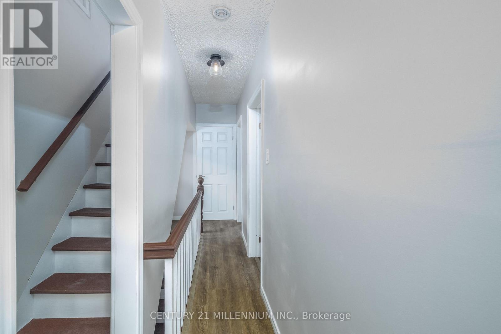 242 Balmoral Avenue N Property Photo 25