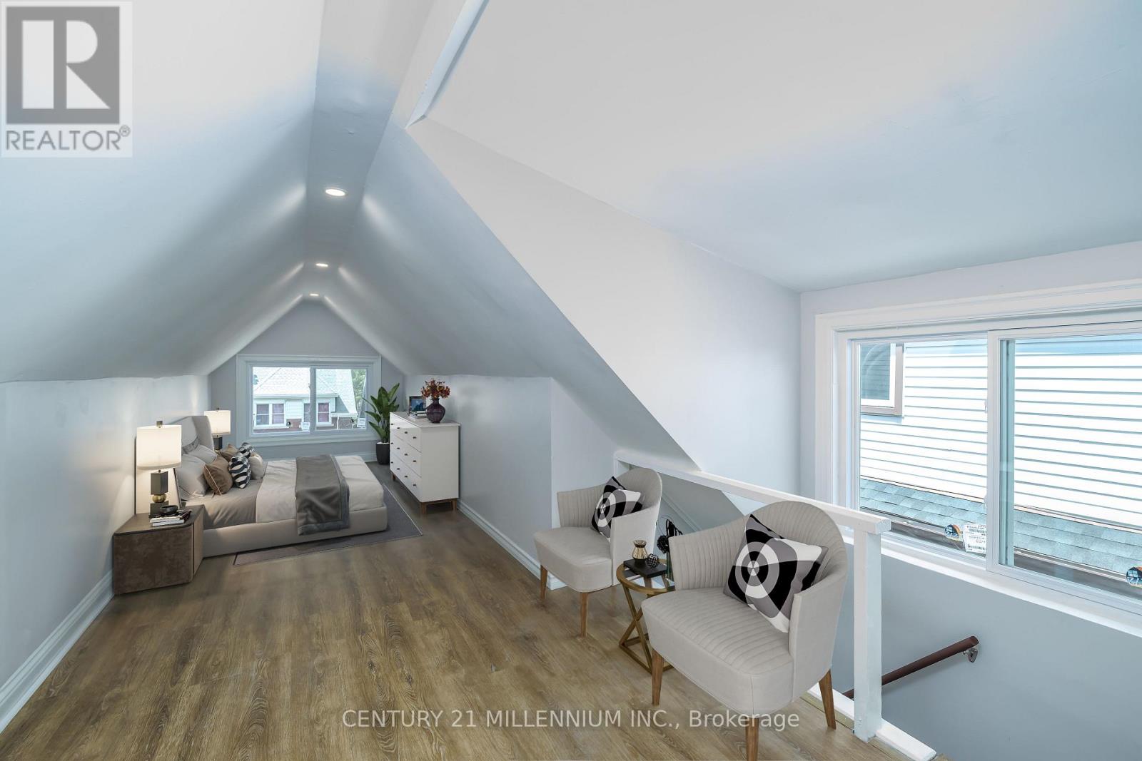 242 Balmoral Avenue N Property Photo 26