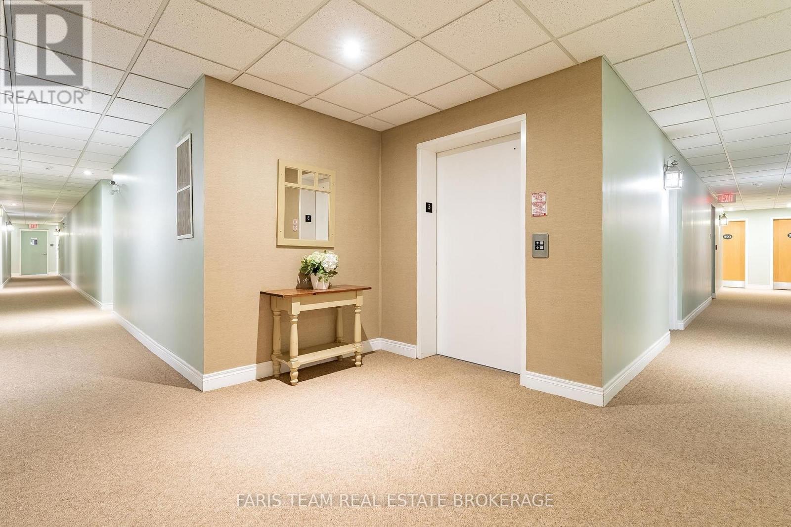 301 - 10 Bay Street E Property Photo 5
