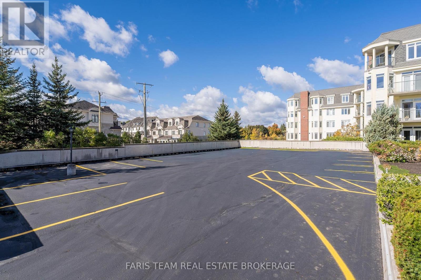 301 - 10 Bay Street E Property Photo 28