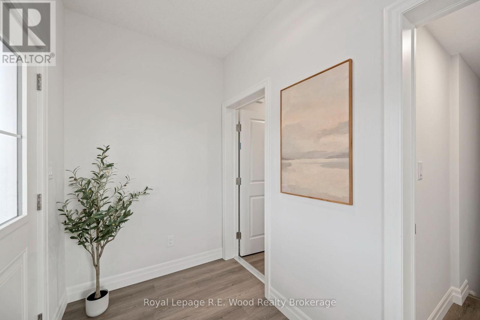 5 Hoylake Road Property Photo 4