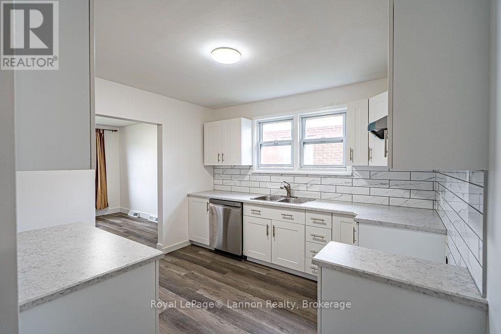 356 Kingsway Avenue Property Photo 10