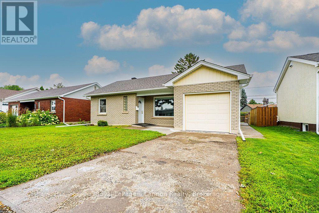 356 Kingsway Avenue Property Photo 31