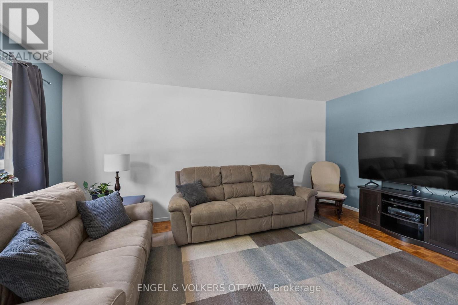 51 Morton Drive Property Photo 10