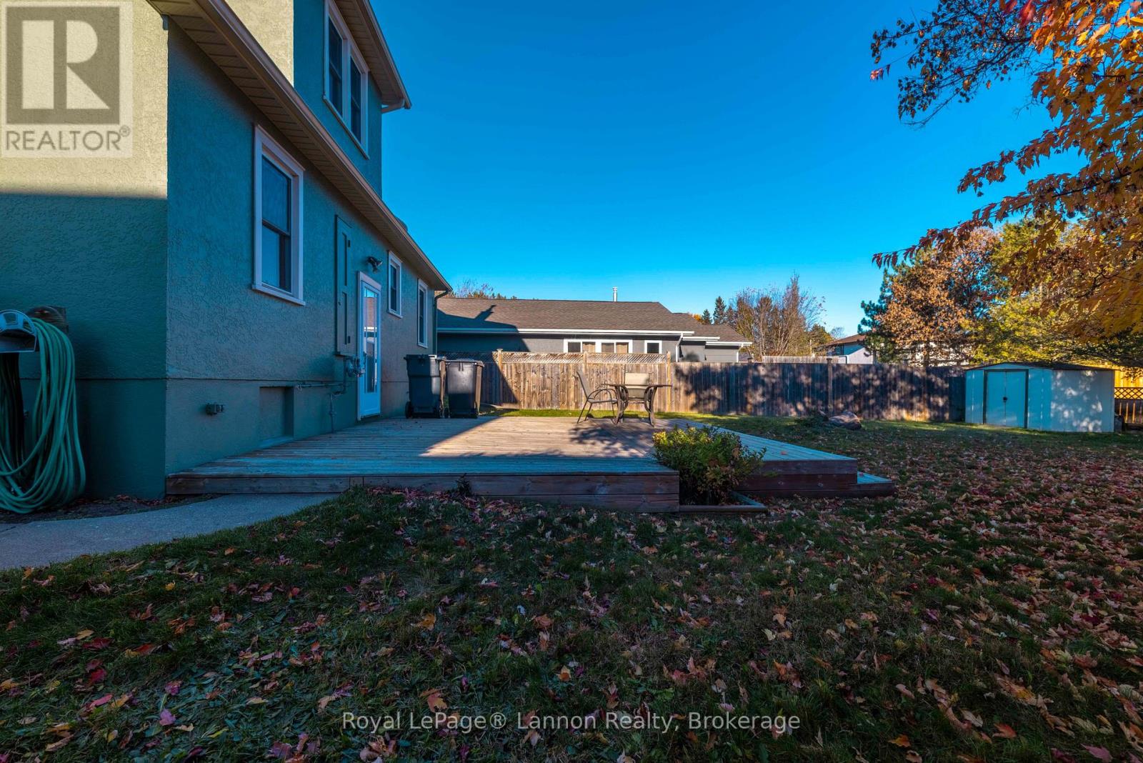 349 Algoma Street N Property Photo 24
