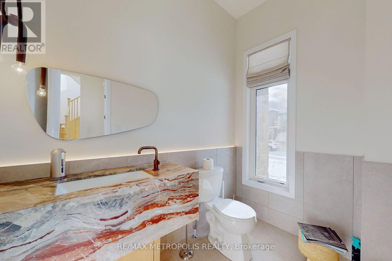 104 Stoneleigh Drive Property Photo 14