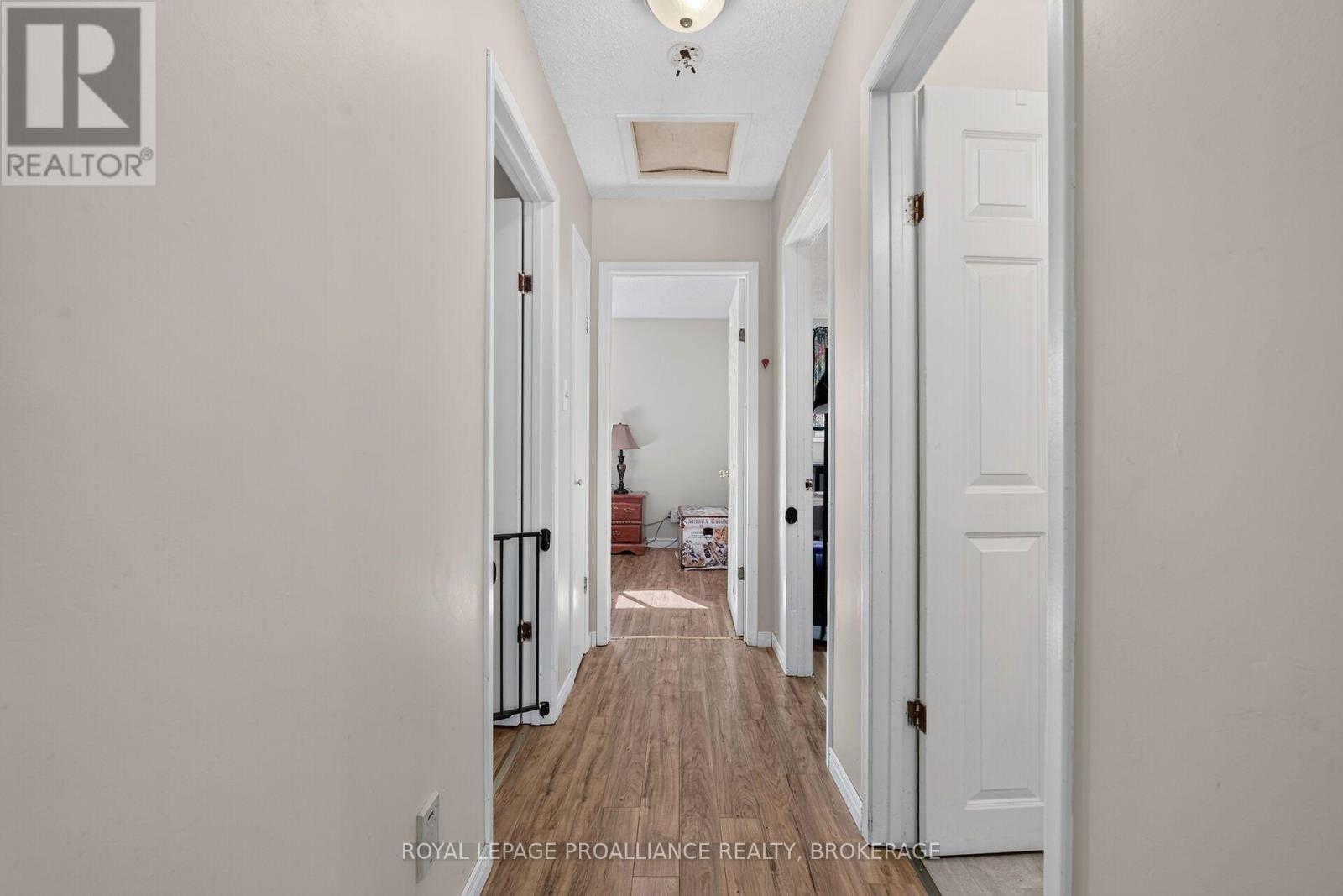 464 Henrietta Street Property Photo 11