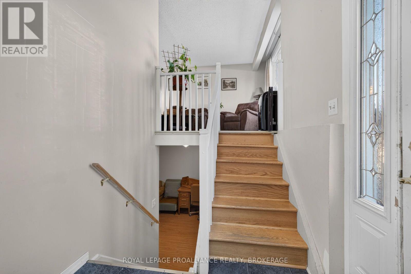 464 Henrietta Street Property Photo 20
