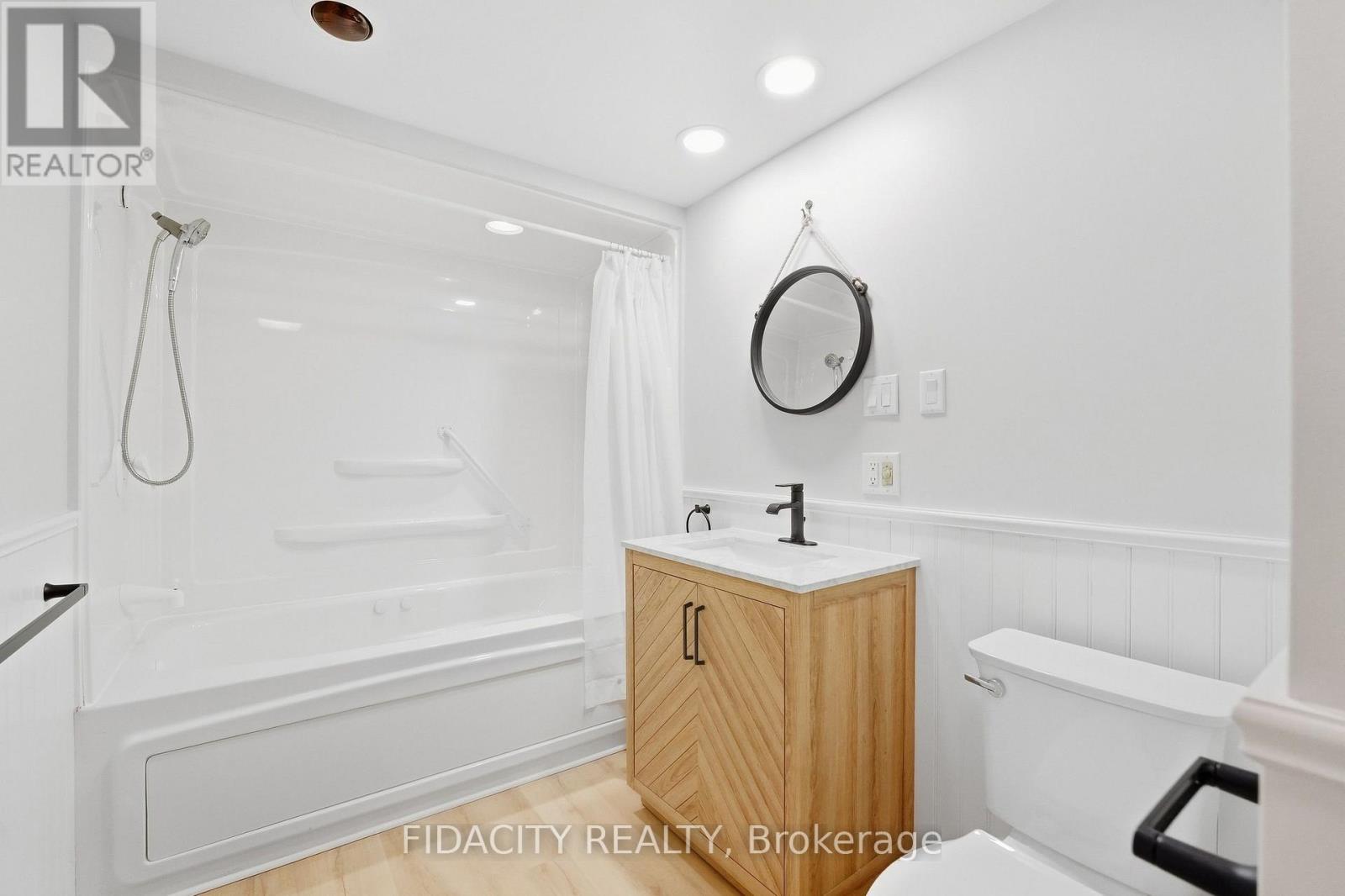 36 Beverly Street Property Photo 29