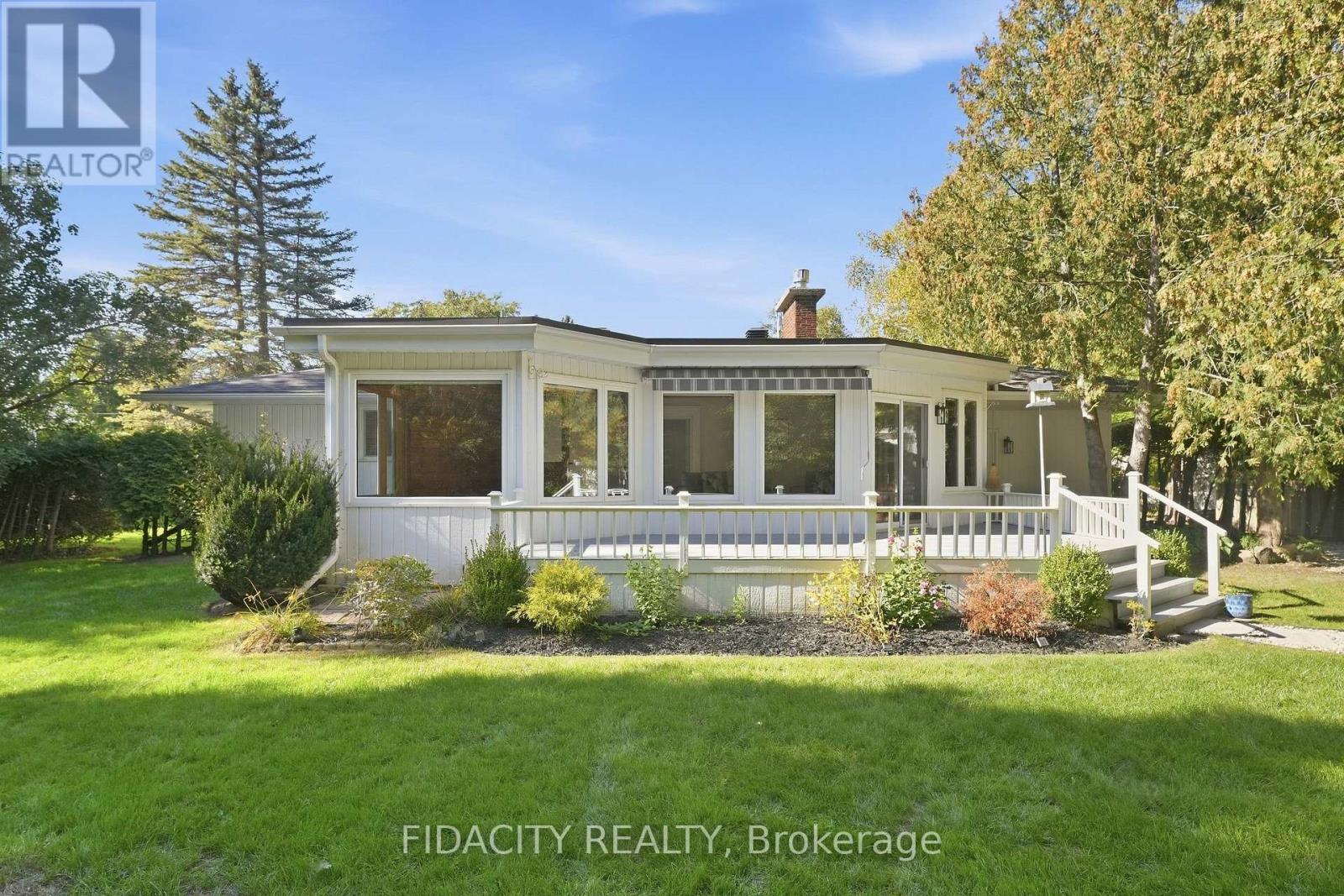 36 Beverly Street Property Photo 31