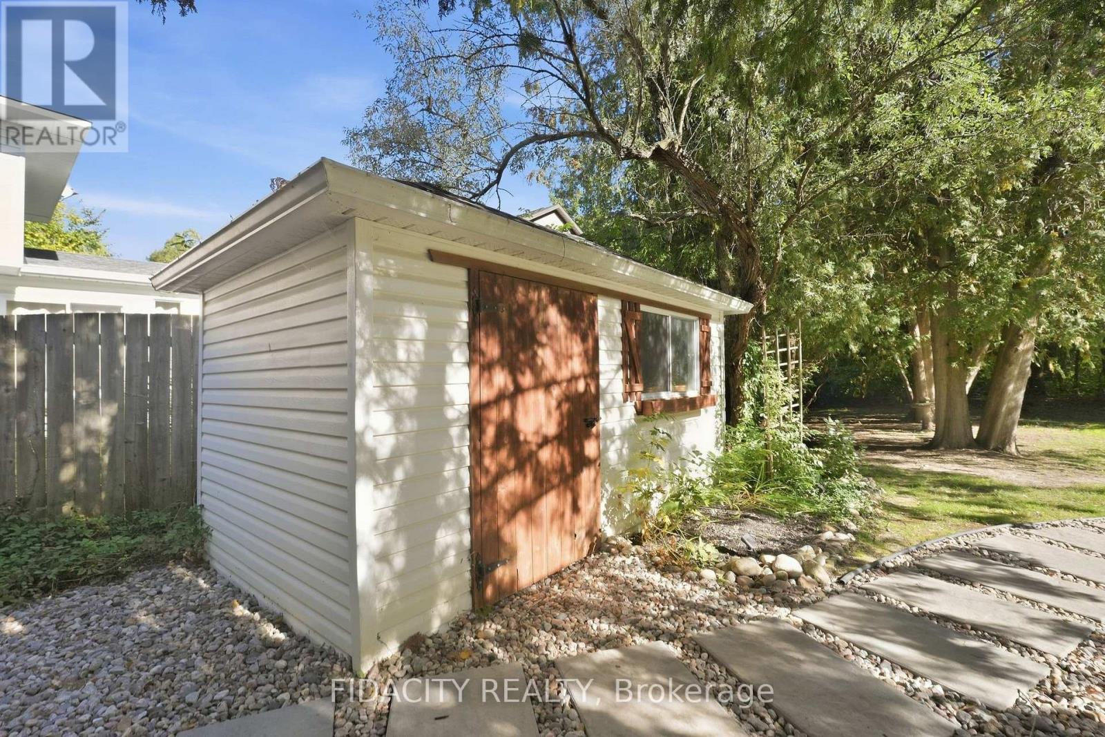 36 Beverly Street Property Photo 39