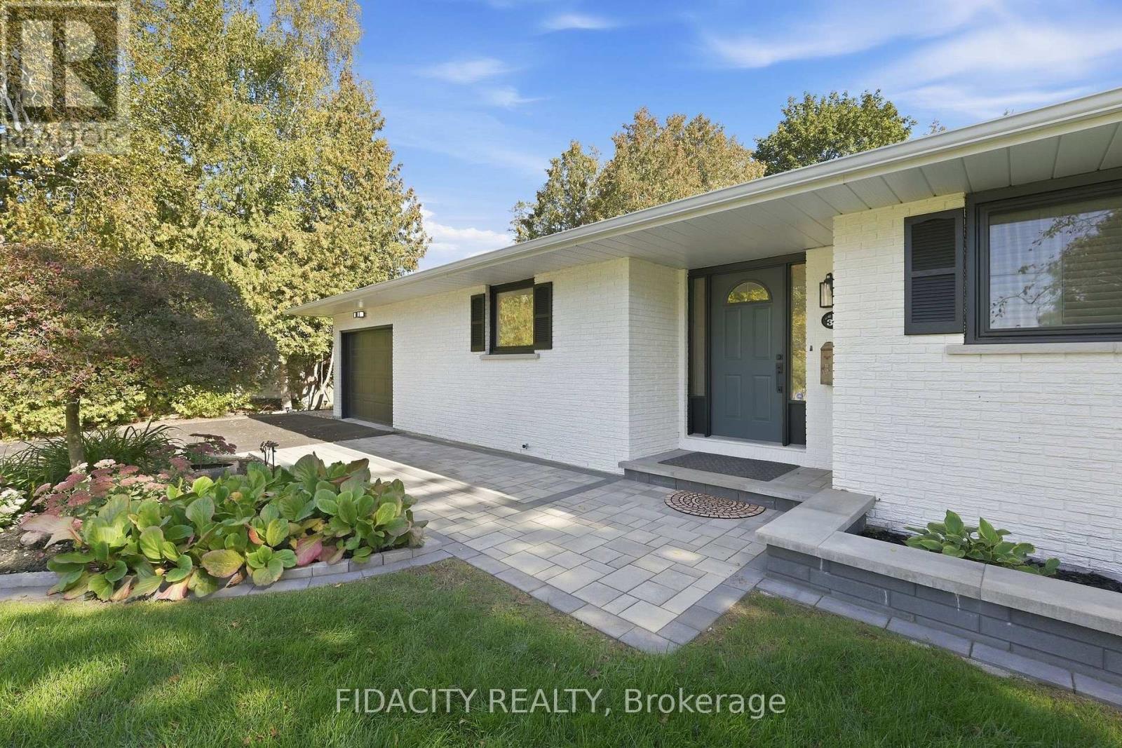 36 Beverly Street Property Photo 43