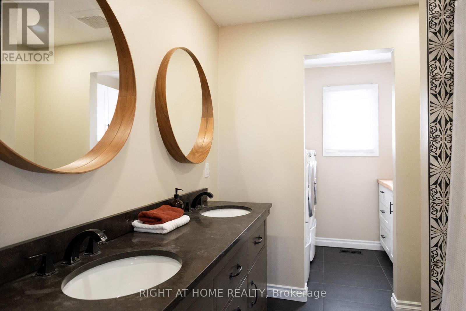 5 Stadaconna Street Property Photo 5
