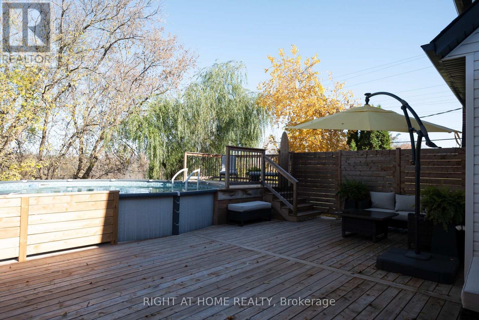 5 Stadaconna Street Property Photo 23