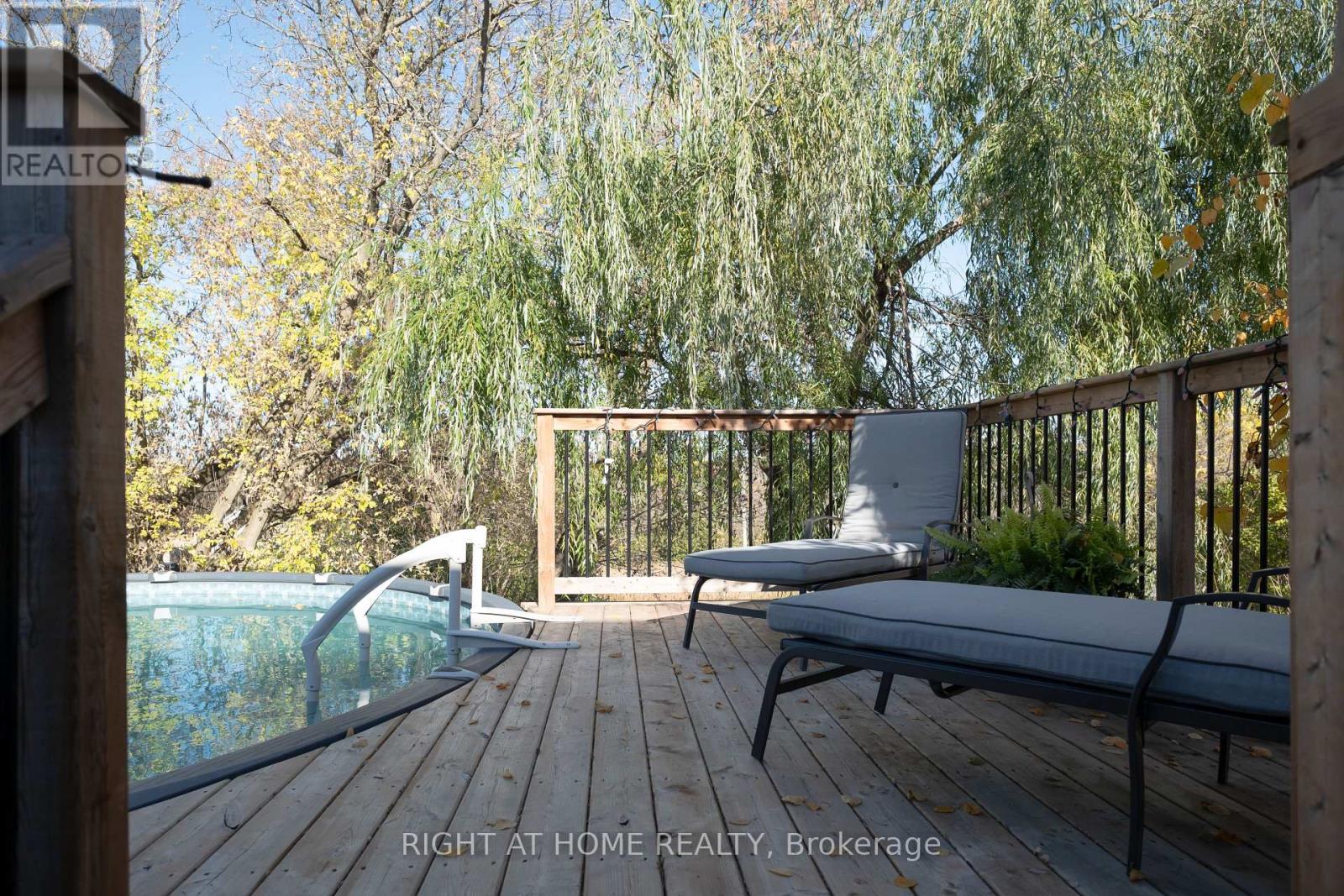 5 Stadaconna Street Property Photo 25