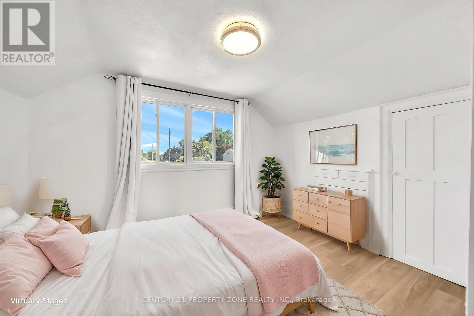 5977 Saint Marys Street Property Photo 18